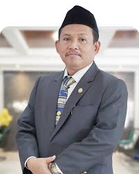 Prof.Dr. Husnul Qodim, S.Ag, MA.,CRCE